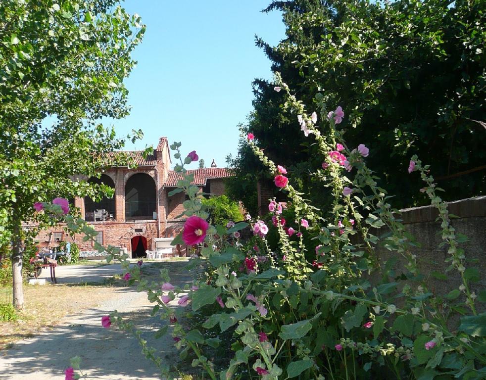 Agriturismo Olivazzi Quattordio Εξωτερικό φωτογραφία